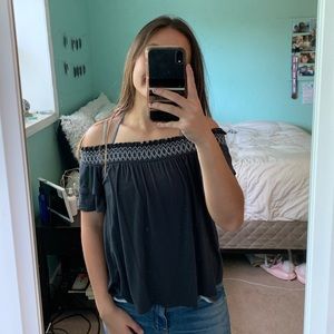 american eagle off the shoulder top